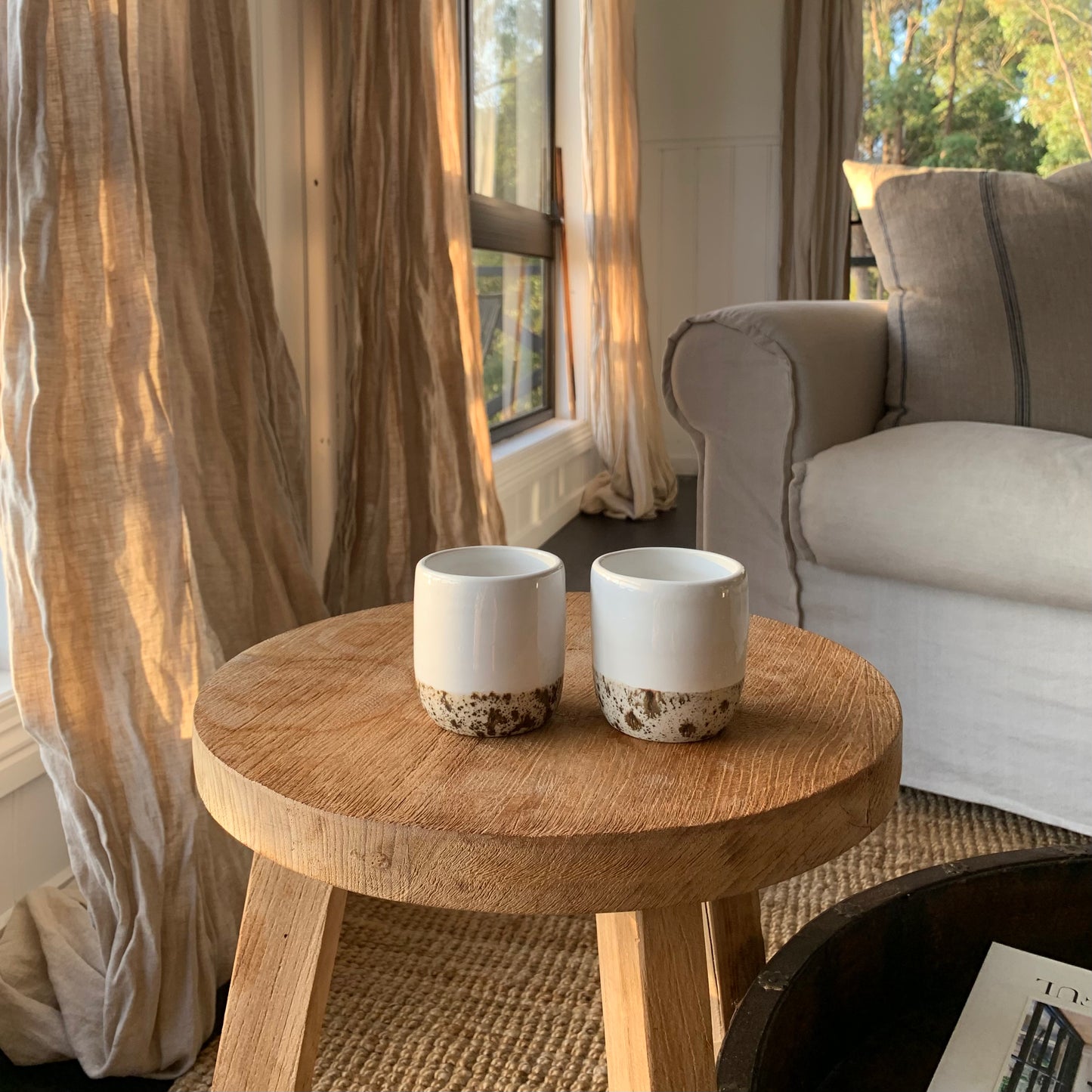 Créme Tea Cup and Saucer Set